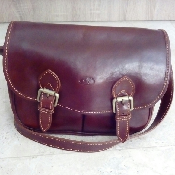 🎉🎉HP💃💃Piké Leather Shoulder Bag 👜 - Picture 7 of 14